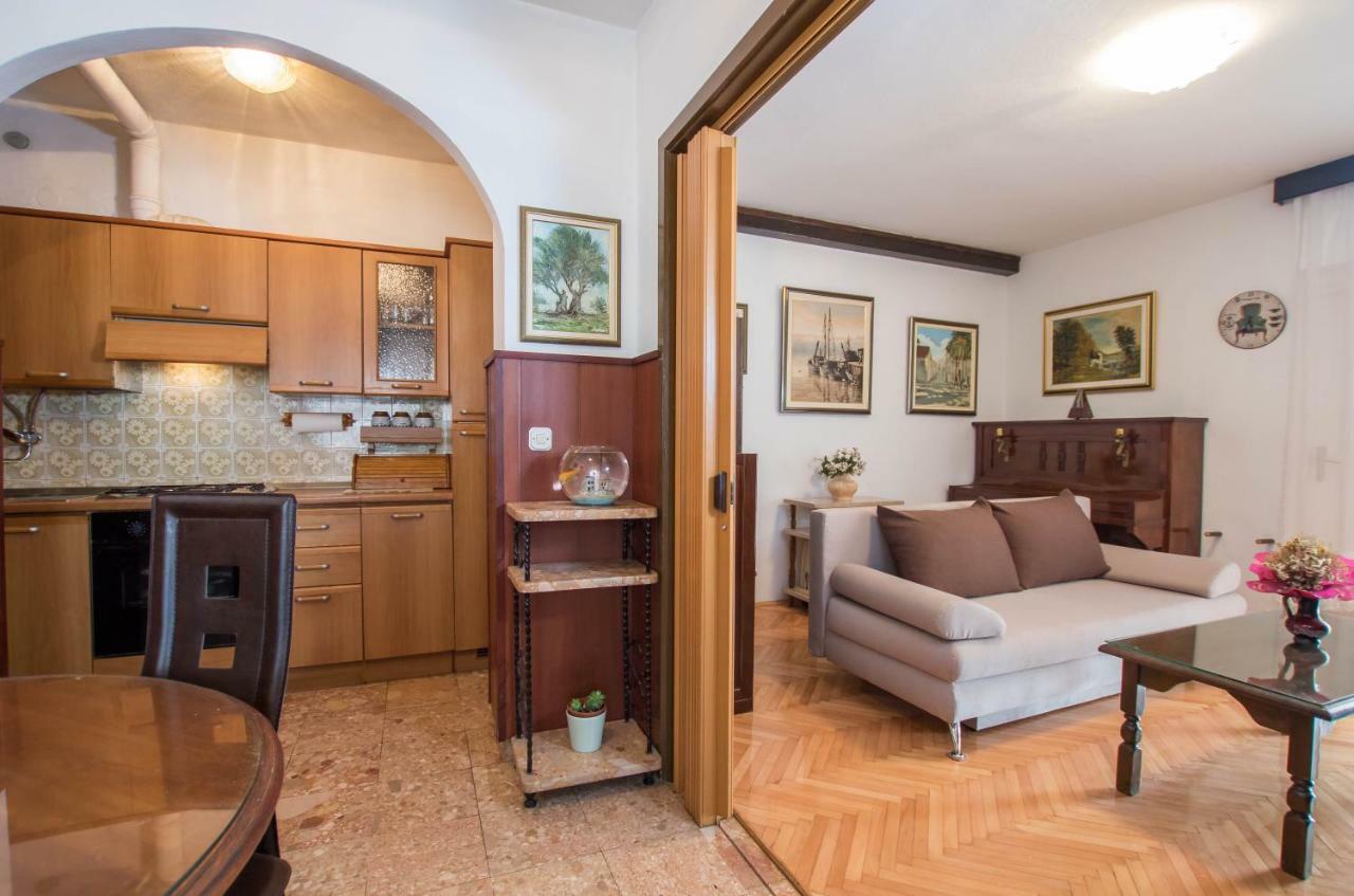 Apartment Cherie تروغير المظهر الخارجي الصورة