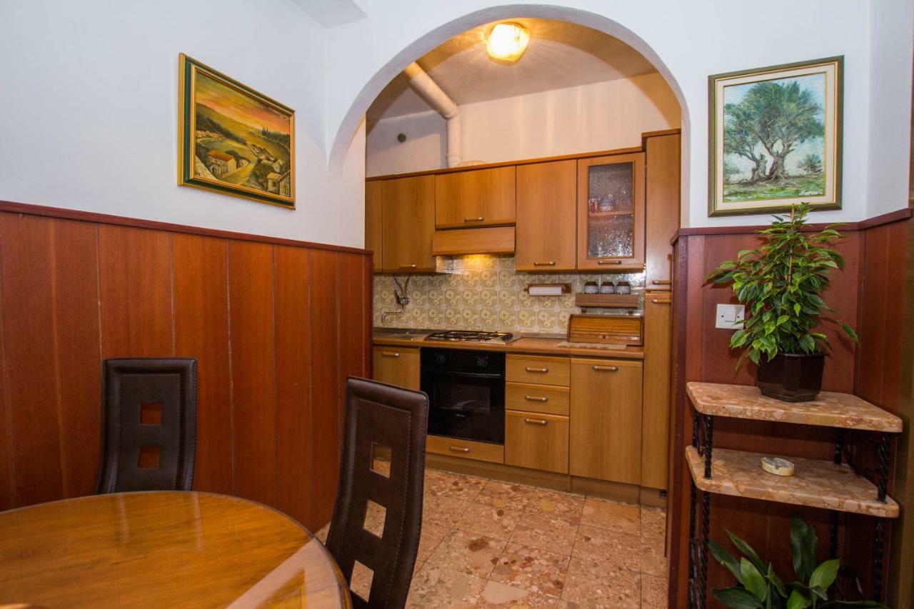 Apartment Cherie تروغير المظهر الخارجي الصورة